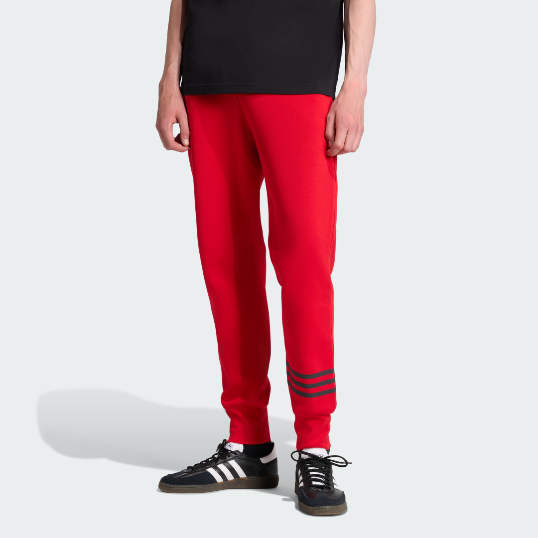 Street Neuclassics Cuffed Jogginghose