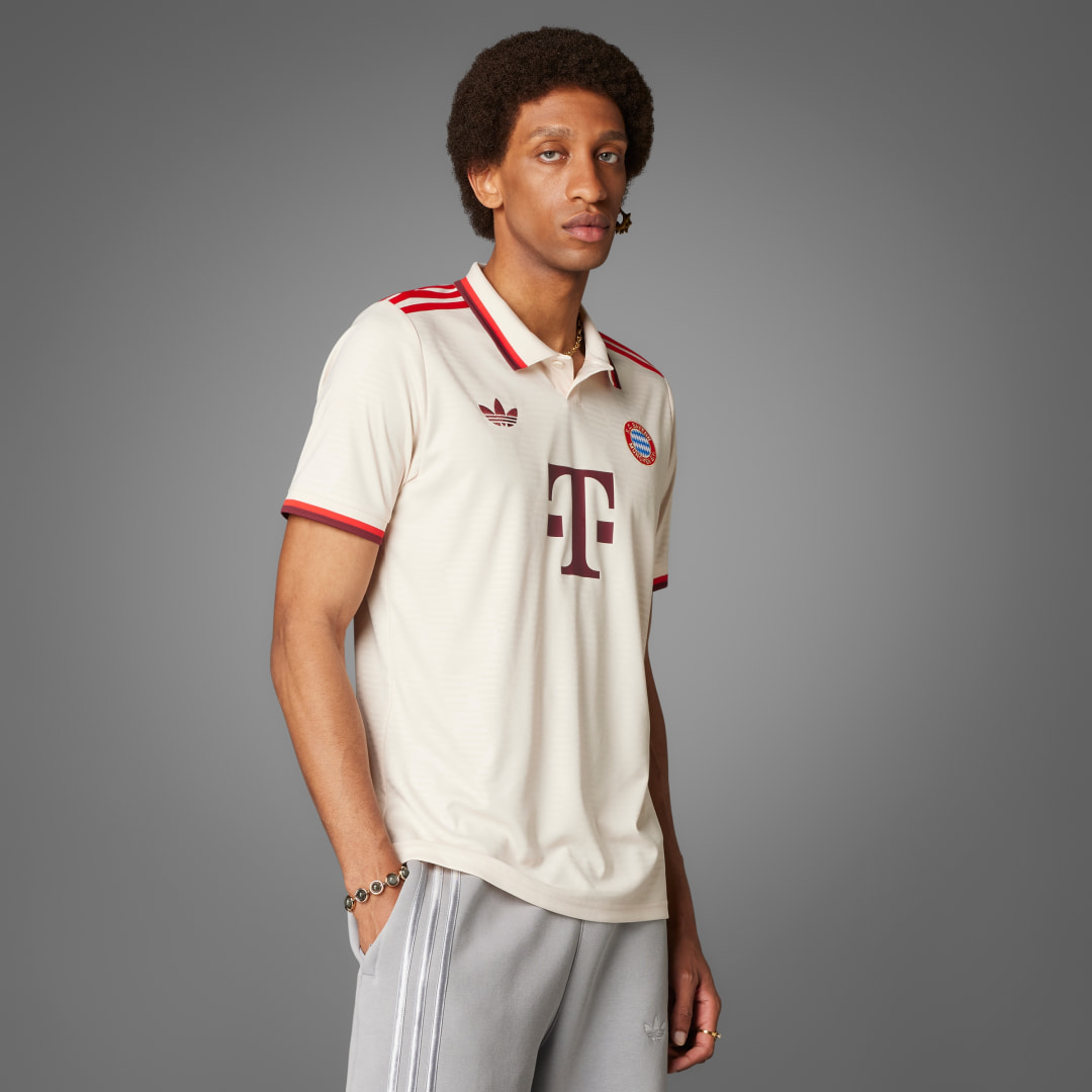 FC Bayern München 24/25 Ausweichtrikot
