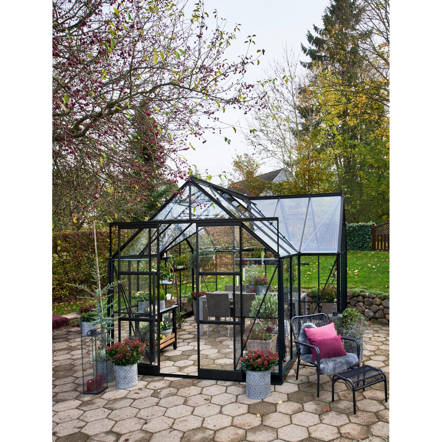 Halls Gewächshaus GardenRoom Set Schwarz 12,9 m² inkl. Fundamentrahmen