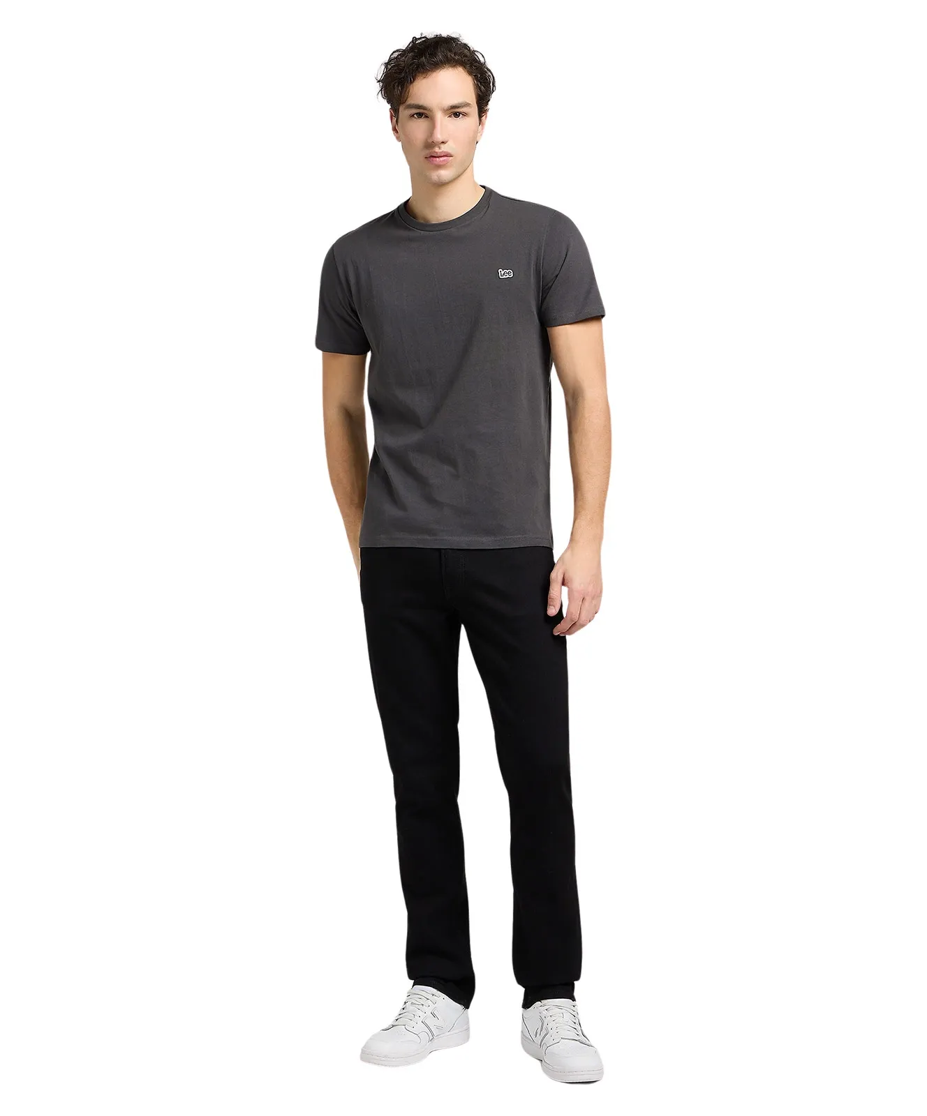 Lee T-Shirt Patch Logo Tee in Wasched Black