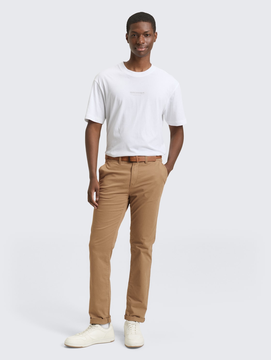 TOM TAILOR DENIM Herren Chino Hose mit Gürtel, braun, Uni, Gr. 30/36, baumwolle