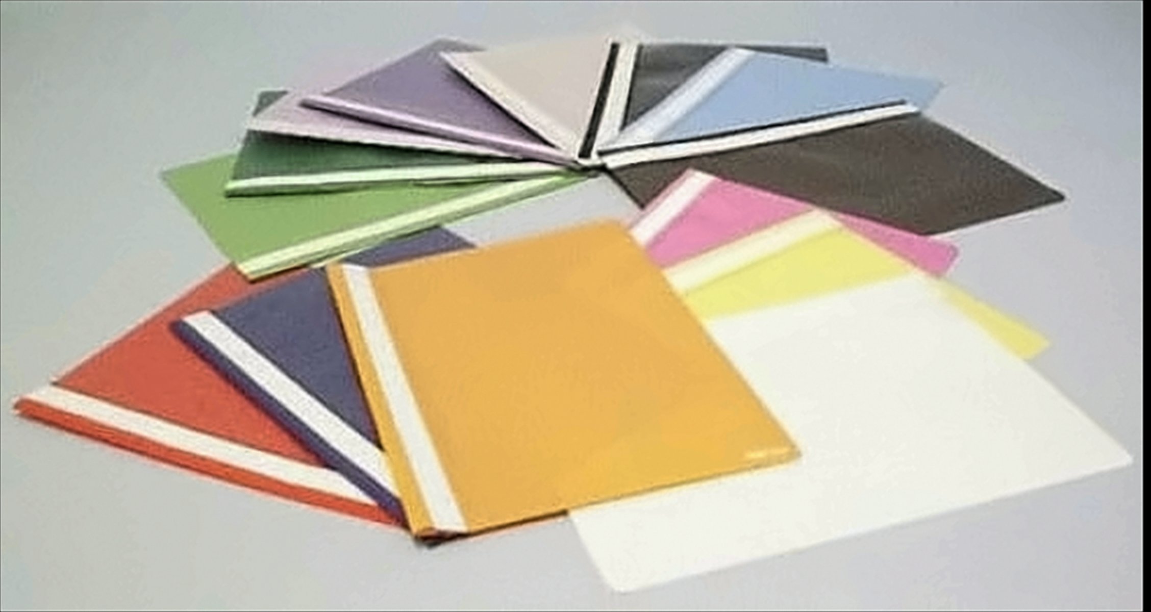 SCHNELLHEFTER A4 MILAN WEIß