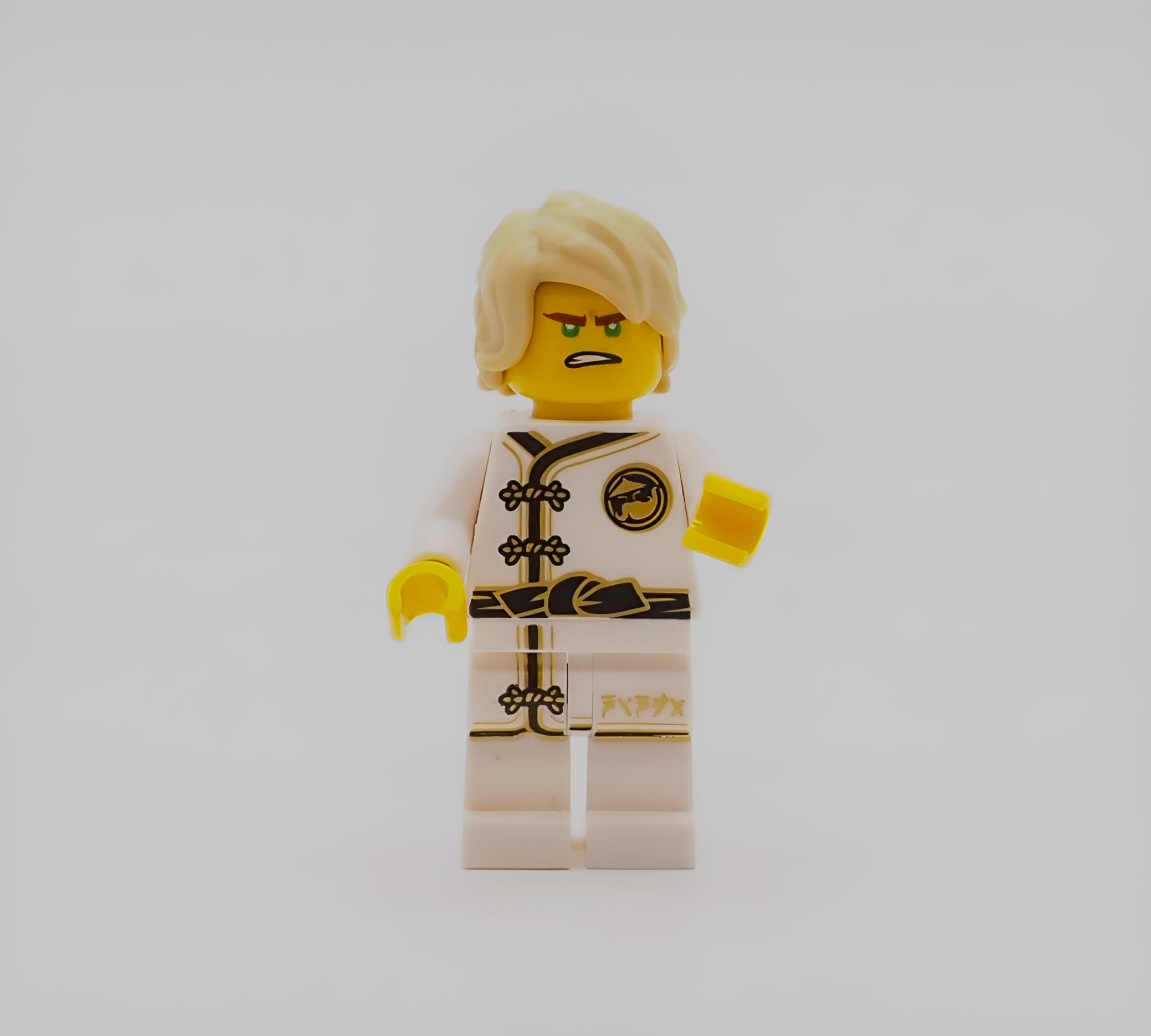LEGO The Ninjago Movie Minifigure - Lloyd in White Wu-Cru Training Gi (Limited Edition)