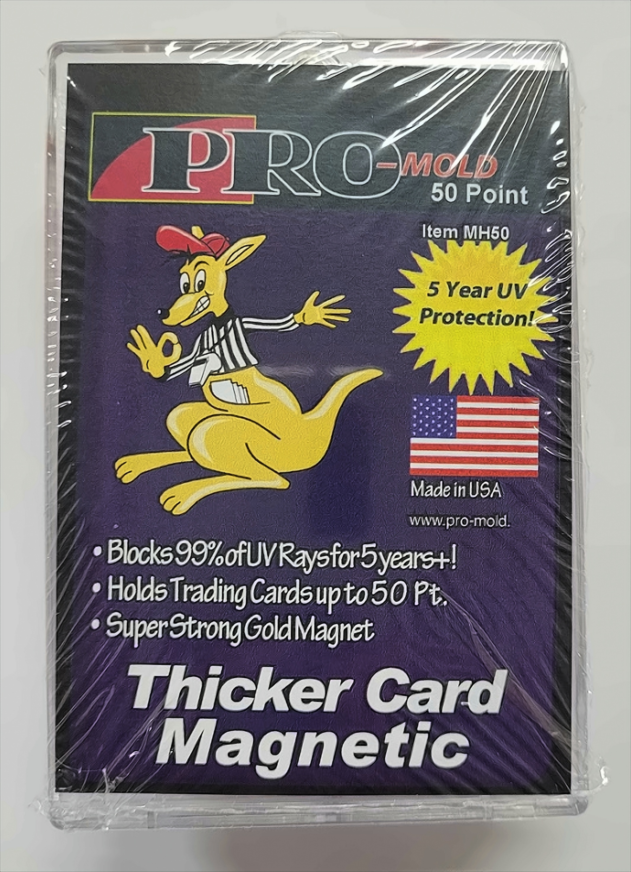 BCW PRO-MOLD Magnetic Card Holder (thicker 50pt)