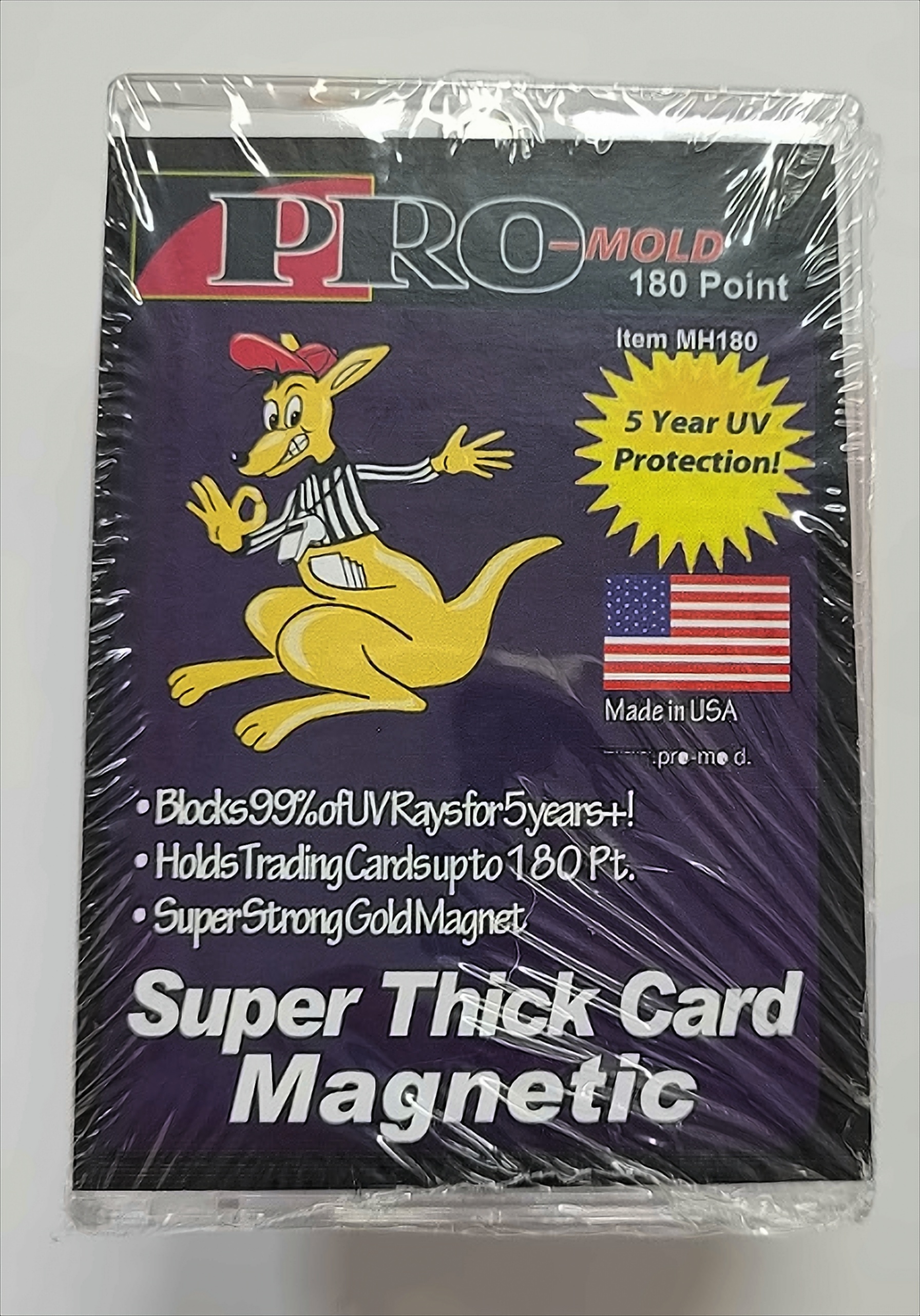 BCW PRO-MOLD Magnetic Card Holder super thick 180pt