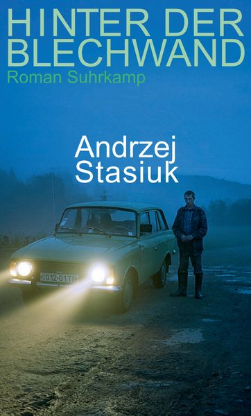 Hinter der Blechwand