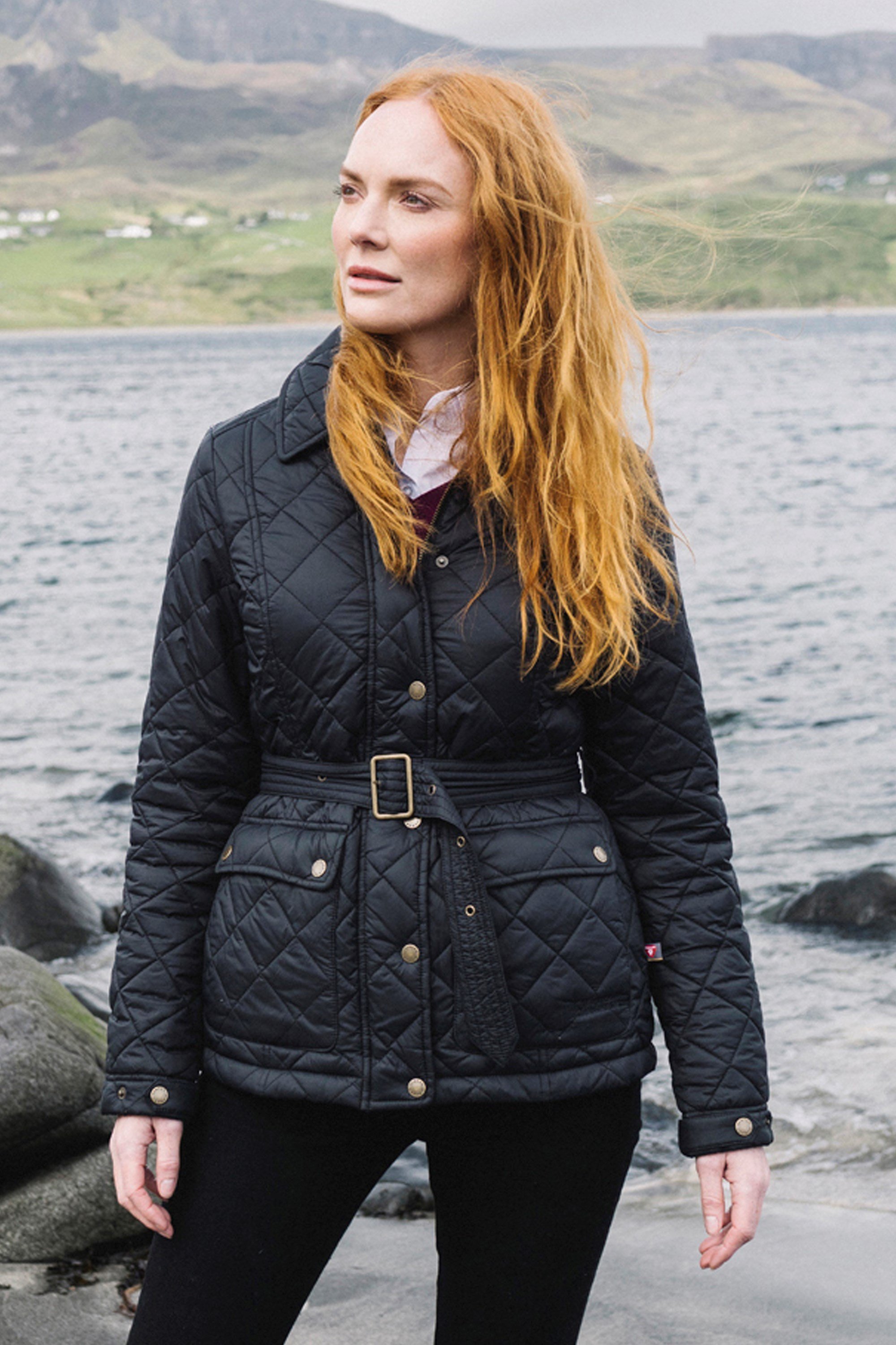 Galloway Damen Steppjacke mit Gürtel - Schwarz