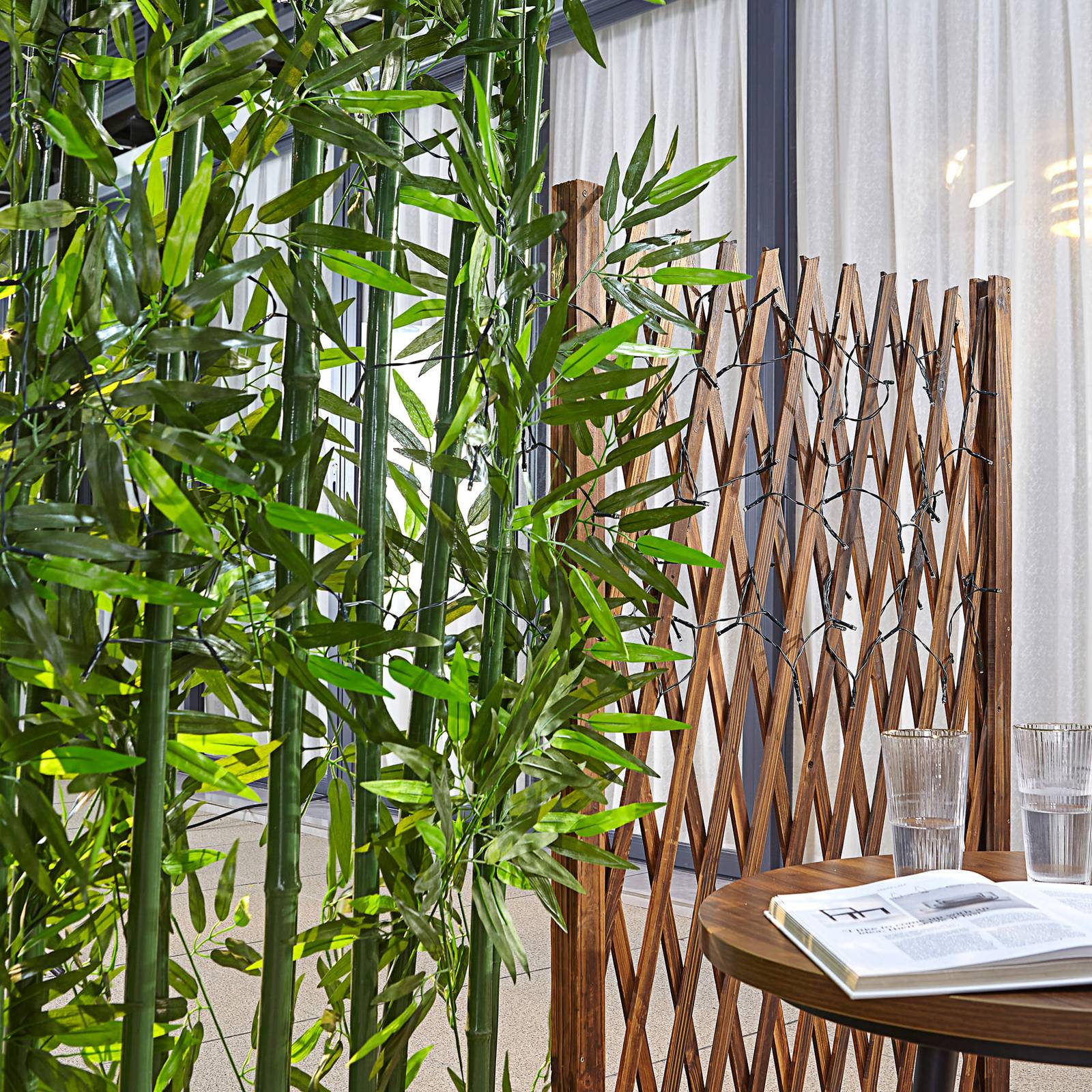 Lindby LED-Solar-Lichterkette Kaloyan, 100-flammig, 1,2 m