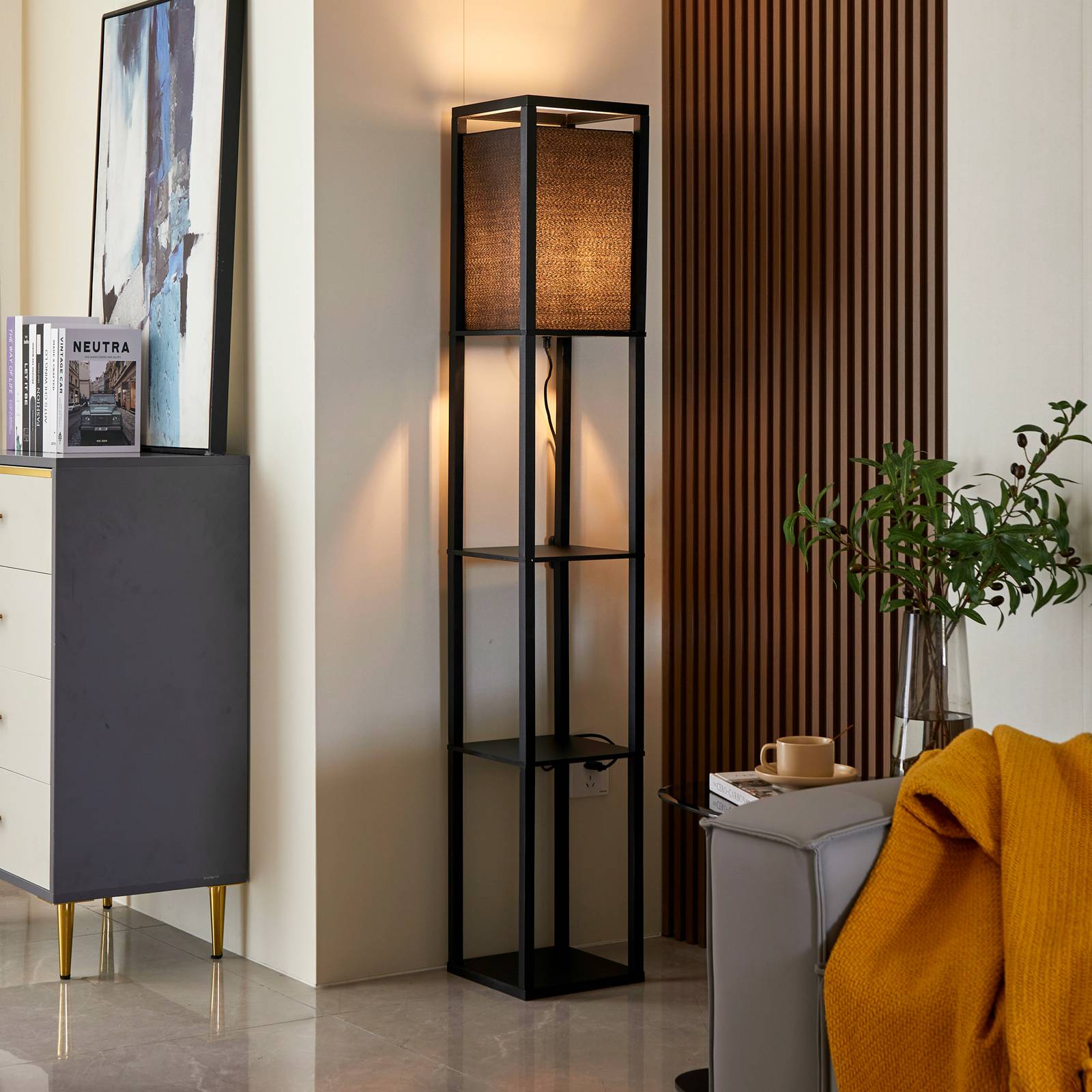 Lindby Stehleuchte Birta, schwarz, Regal, Holz, 159 cm