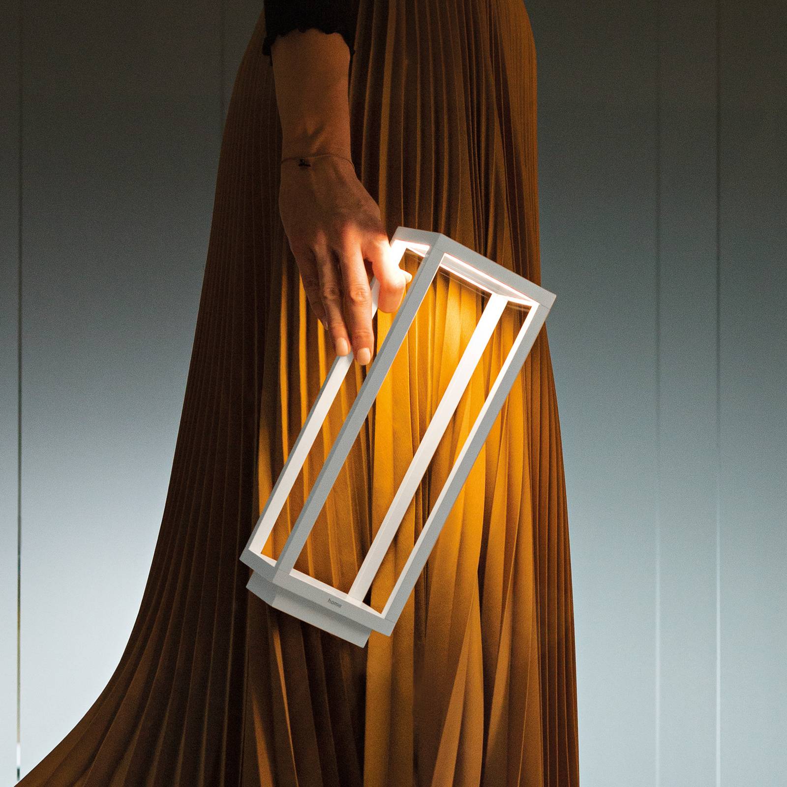 Zafferano Home LED-Akku-Laterne IP54 weiß