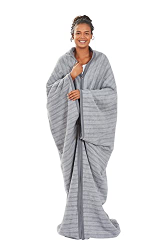 Ibena Fano Wohnmantel 150x200 cm – Kuscheldecke mit Ärmeln grau hellgrau, mit praktischen Druckknöpfen und Reißverschluss, Ärmeldecke kuschelig weich und angenehm warm