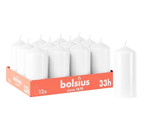 Bolsius Glatte Stumpenkerzen - Weiß - 12 Stück - 12 x 6 cm - Dekorative Haushaltkerzen - Brenndauer 33 Stunden - Unparfümierte - Enthält Natürliches Pflanzenwachs - Ohne Palmöl
