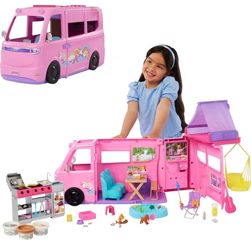 Barbie Super Abenteuer-Camper Spielset mit Dachzelt, Hängesessel, Fischteich, Grill mit Farbwechseleffekt und über 60 Zubehörteilen inklusive Knete, HRJ78
