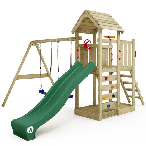 WICKEY Spielturm Klettergerüst MultiFlyer mit Holzdach, Schaukel & grüner Rutsche, Outdoor Kinder Kletterturm mit Sandkasten, Leiter & Spiel-Zubehör für den Garten