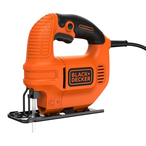 BLACK+DECKER 400W Stichsäge (leichte & kompakte Säge für Holz, Metall & Kunststoff mit 0/45° Gehrungsschnitt & verstellbarer Fußplatte, Schutzbügel & Feststellschalter) KS5001-QS