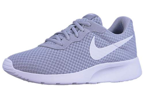 Nike Wmns Tanjun, Damen Laufschuhe, Grau (Wolf Grey / White 010), 35 EU