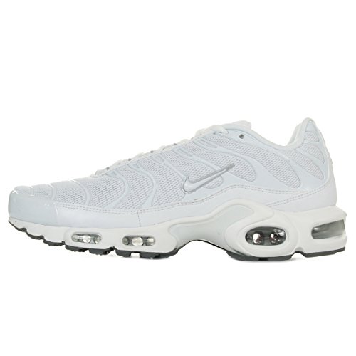 NIKE Herren Air Max Plus Fitnessschuhe, White White Black Cool Grey 604133 139, 44 EU
