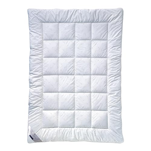 billerbeck Faser Bettdecke E21 King - mit Aloe Vera veredelte Faserdecke - 135 x 200 cm Ganzjahresdecke der Wärmestufe mittel, Weiß