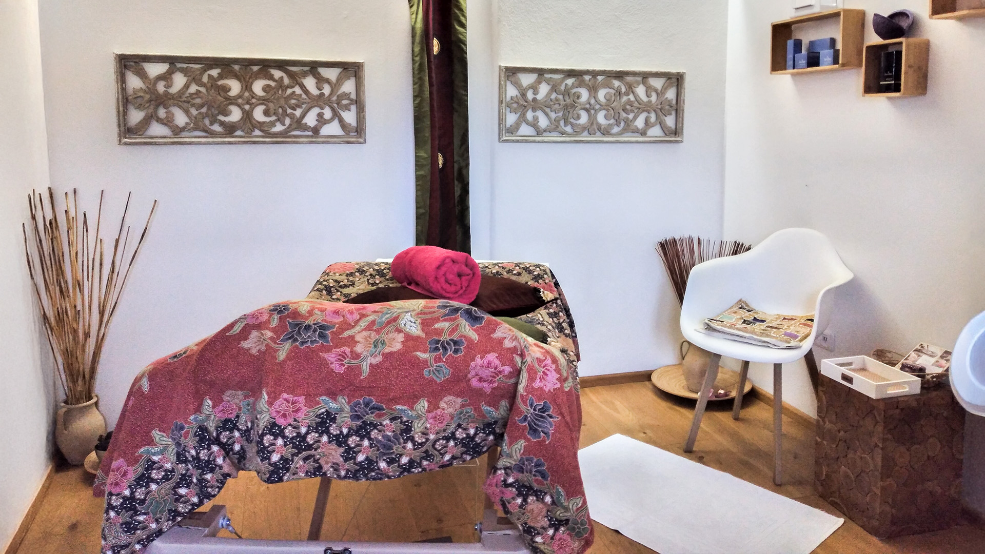 Hot Stone Massage Rosenheim (80 Min.)