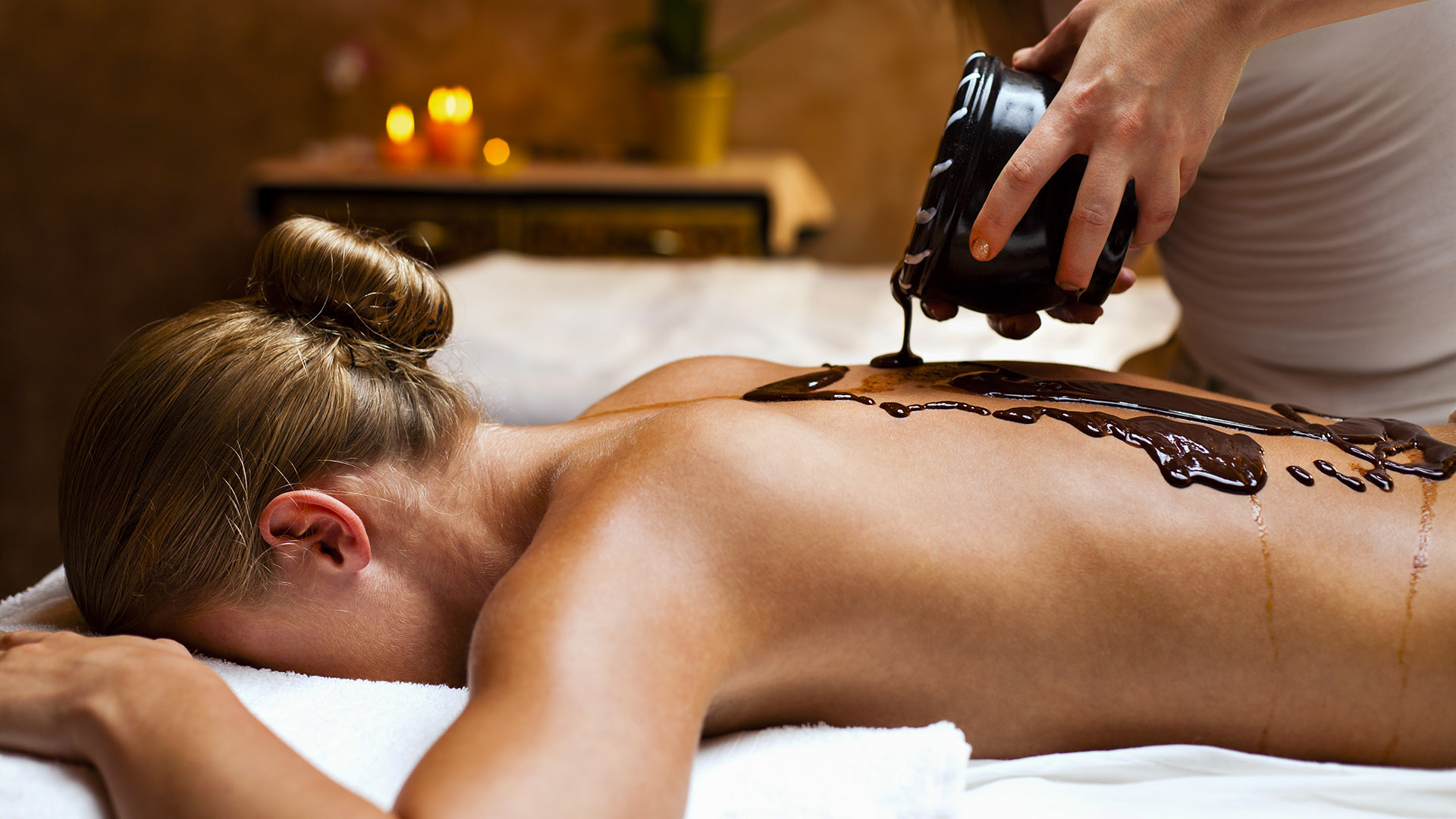 Hot Chocolate Massage Neukirchen-Vluyn