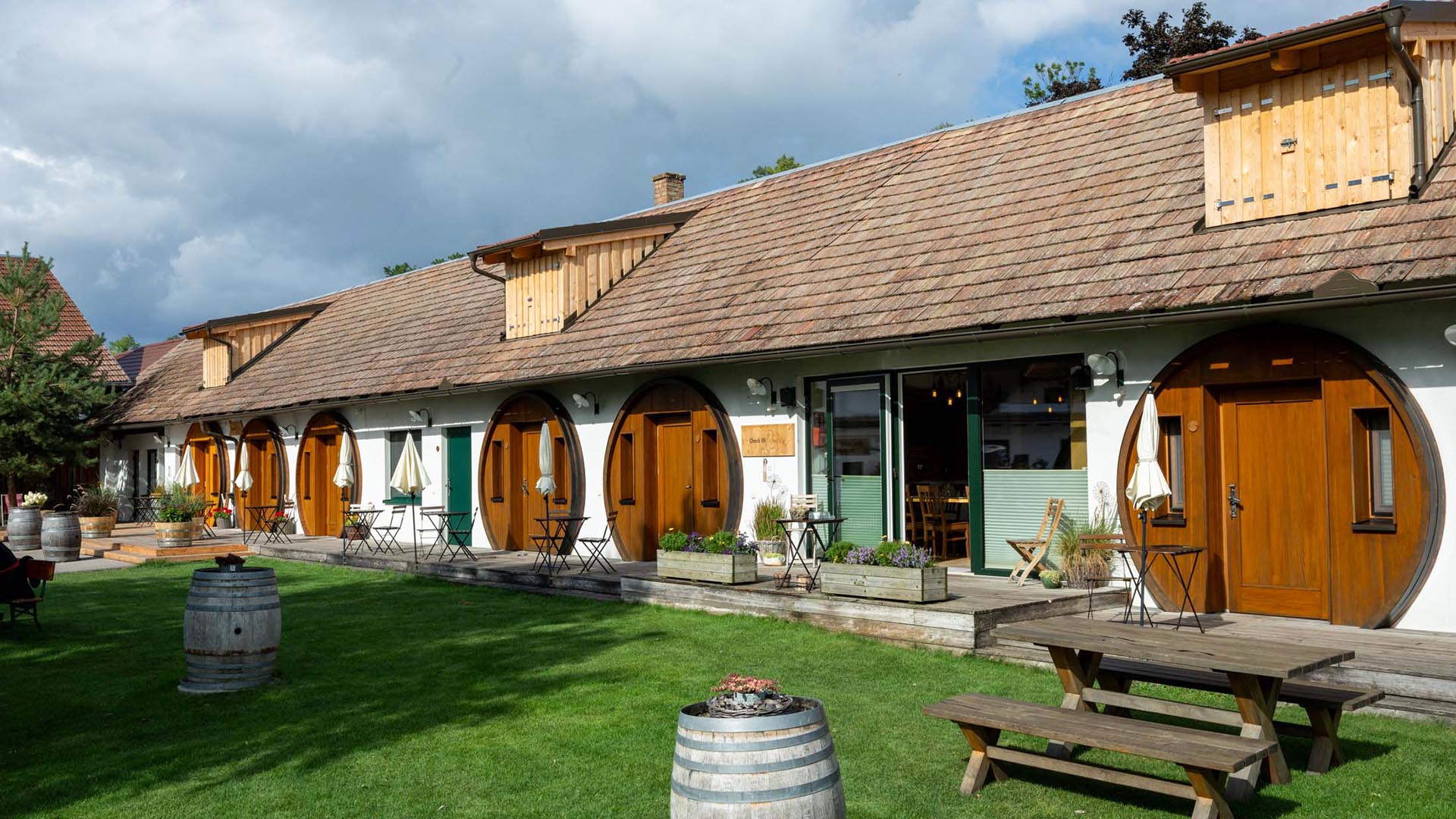 Männer Urlaub in der Weinfass Suite für 2 (1 Nacht)