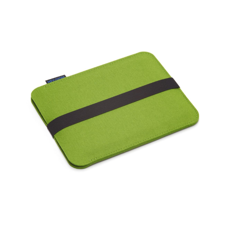 Hey-SIGN Pad Bag iPad Air Tablet Schutztasche - may green 30 - 26,6 x 19,5 cm