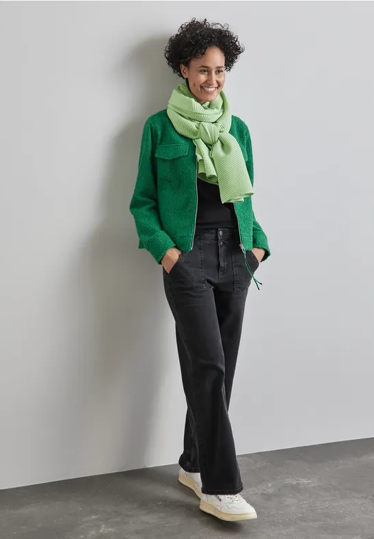 Langer Plissée Schal