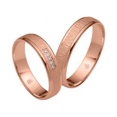 Trauringe aus Roségold mit 5 Diamanten