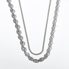 Schmuckset mit zwei Ketten aus Edelstahl