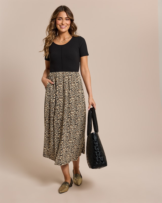 Shirt-Kleid mit Leo Print