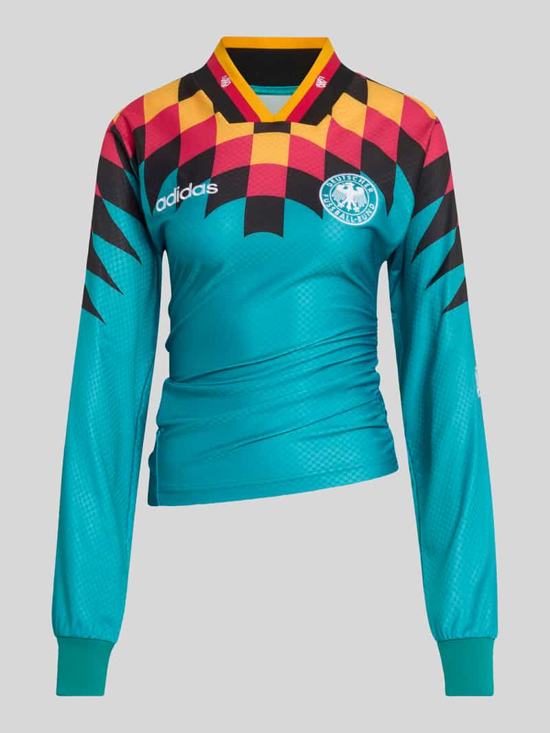 adidas Originals Slim Fit Langarmshirt mit DFB Logo-Applikation in Dunkelgruen, Größe S