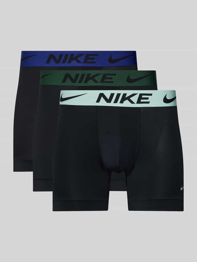 Nike Trunks mit Logo und elastischem Bund in Black, Größe L