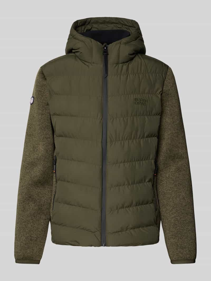 Superdry Steppjacke mit Kapuze und Reißverschlusstaschen in Khaki, Größe L