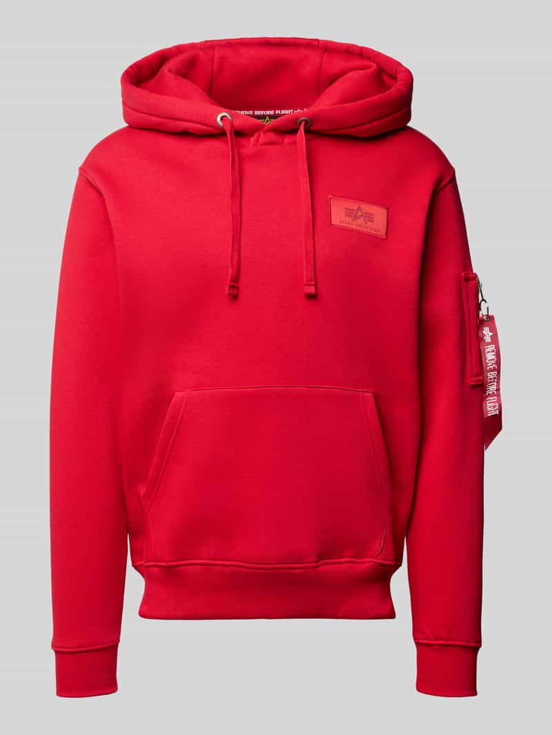 Alpha Industries Hoodie mit Känguru-Tasche in Rot, Größe L