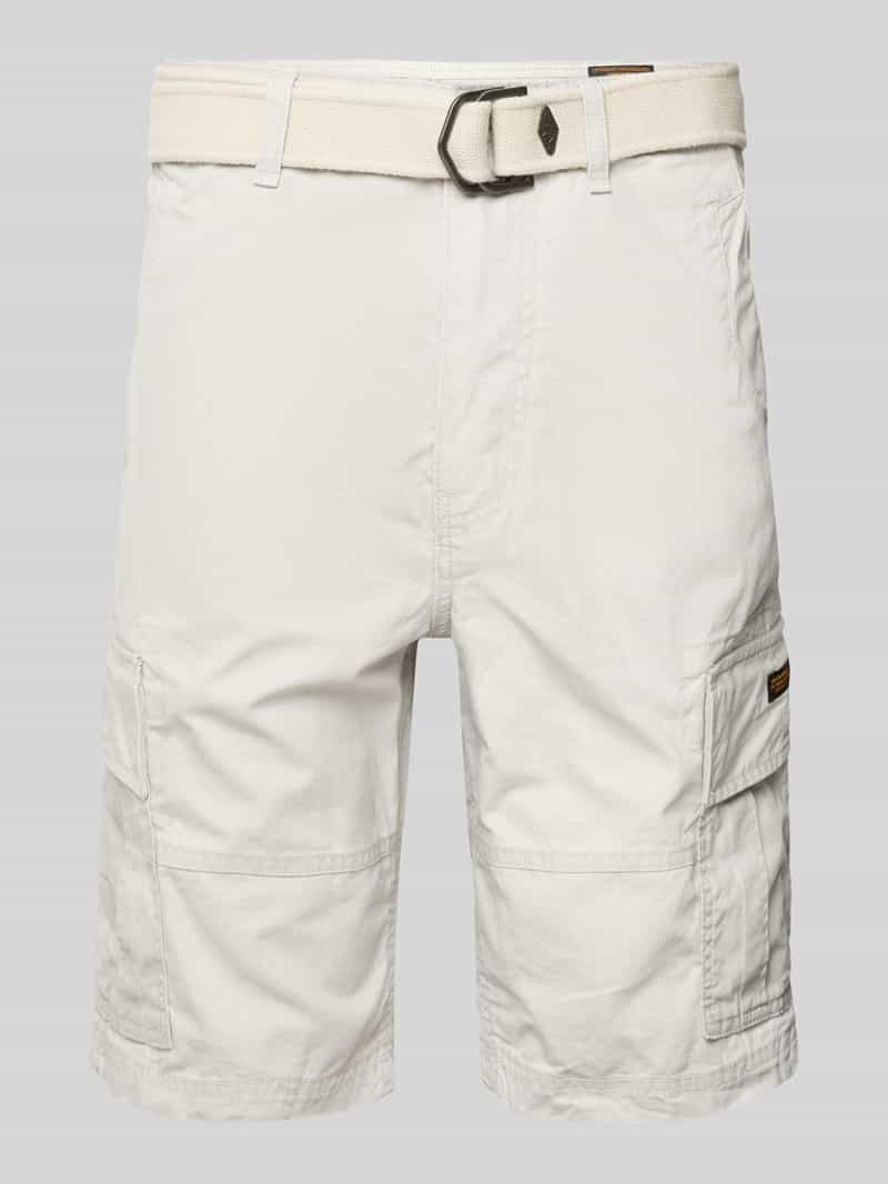 Superdry Regular Fit Cargoshorts mit Gürtel Modell 'Heavy' in Offwhite, Größe 30