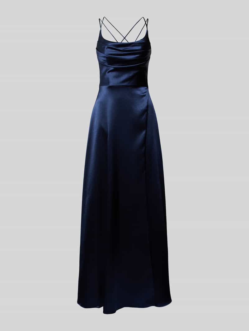 Abendkleid mit Wassefall-Ausschnitt