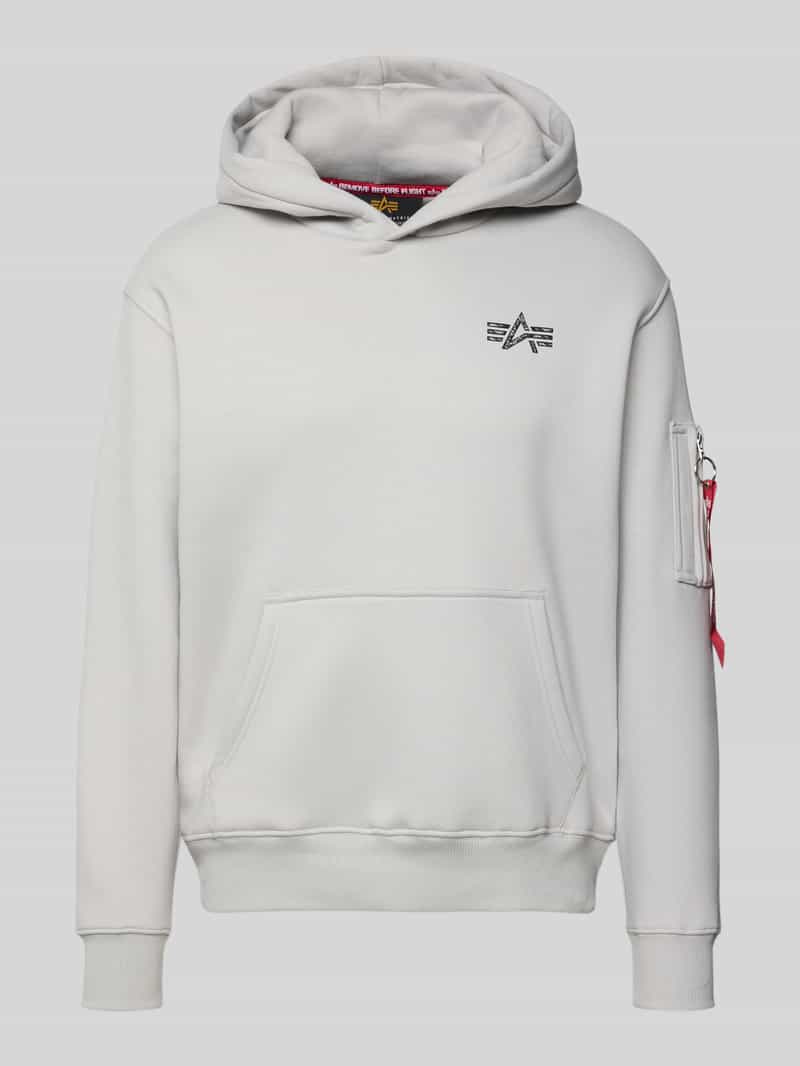 Alpha Industries Hoodie mit Label-Details in Hellgrau, Größe L