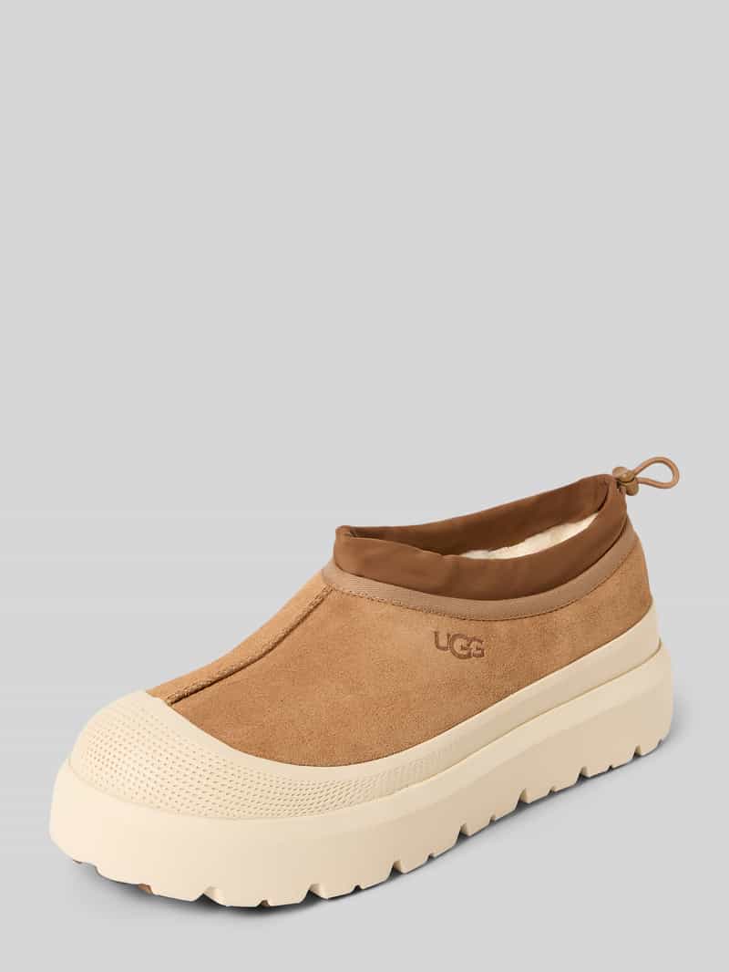 UGG Slip-on-Sneaker mit profilierter Sohle in Camel, Größe 40