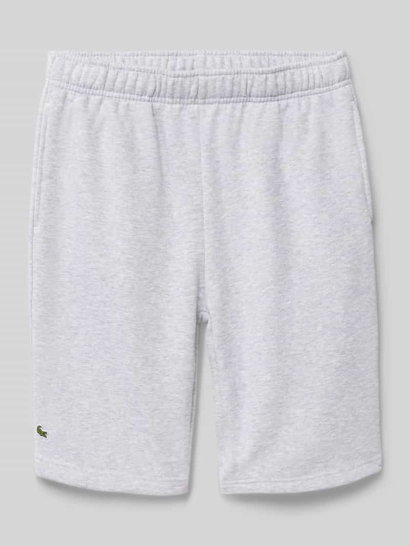 Lacoste Sweatshorts mit elastischem Bund in Hellgrau Melange, Größe 152