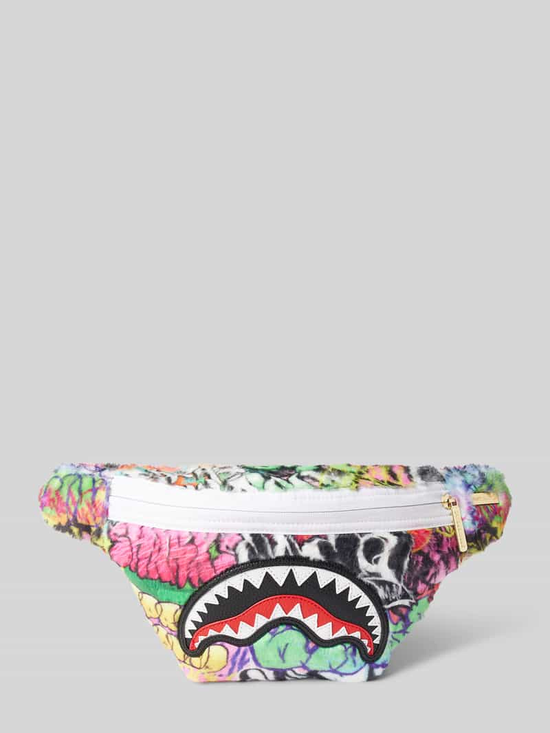 Bauchtasche mit Label-Detail