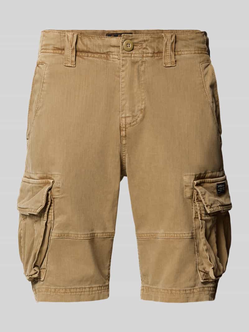 Superdry Cargoshorts mit Label-Detail in Camel, Größe 28