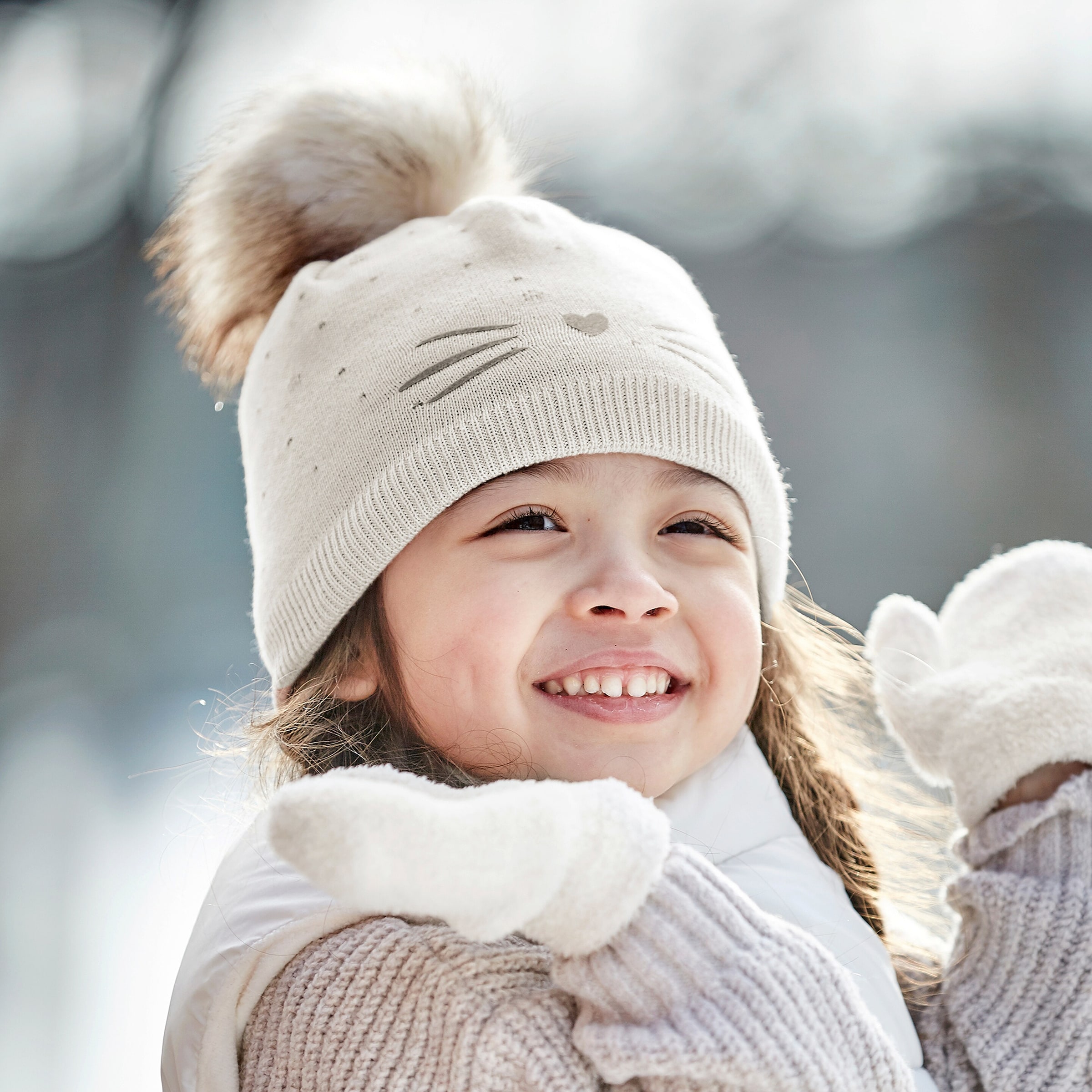 Winter-Strickmütze Fake Fur-Bommel Katze