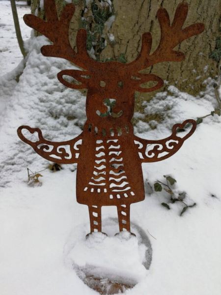 Edelrost Elch Rudi mit Schal