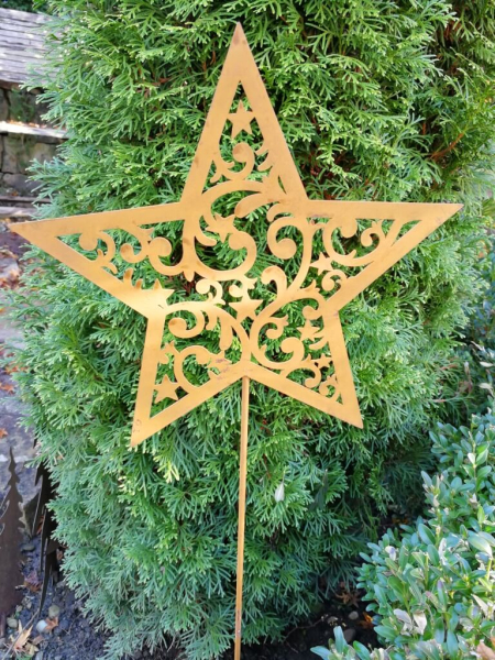 Edelrost Gartenstecker Stern mit Ranke