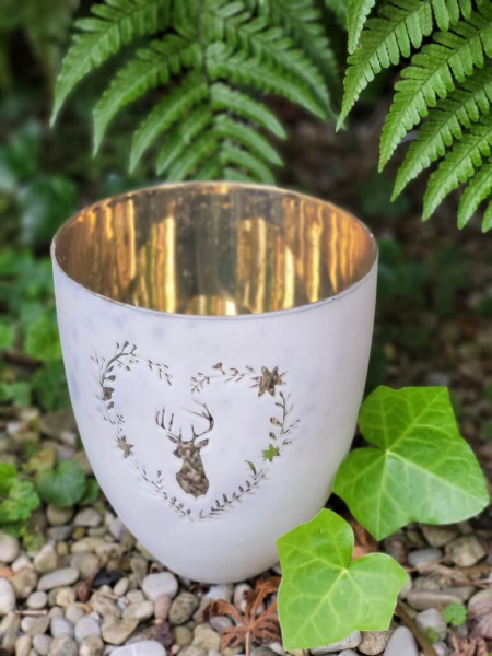Glaswindlicht Vitreous mit Hirschkopf, weiss-gold