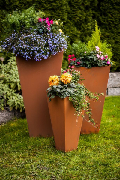 Edelrost Riss-Pyramide zum Bepflanzen, 3 Größen