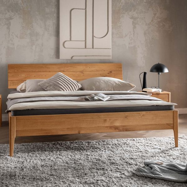 HOMELIV. Bett Elva Komfort Wildeiche Massivholz
