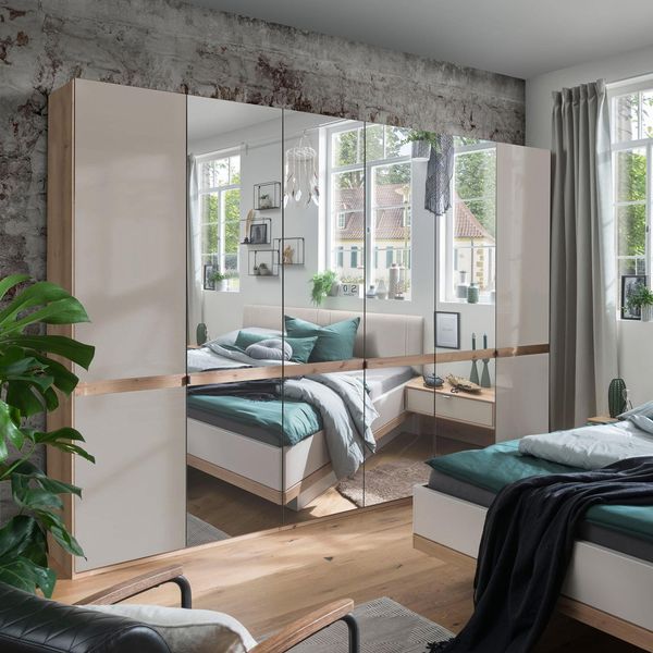 Drehtüren-Kleiderschrank Elanie Eiche Dekor mit Spiegel und Glasfront