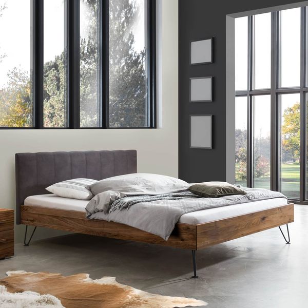 Bett Petros Nussbaum Massivholz