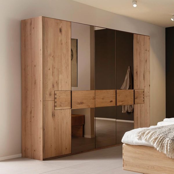 Drehtüren-Kleiderschrank Nivora Eiche teilmassiv mit Spiegel H 223 cm